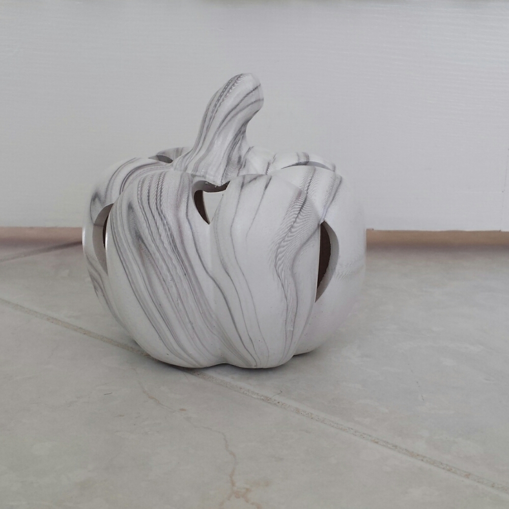 Ceramic Pumpkin - Picture 3 of 10